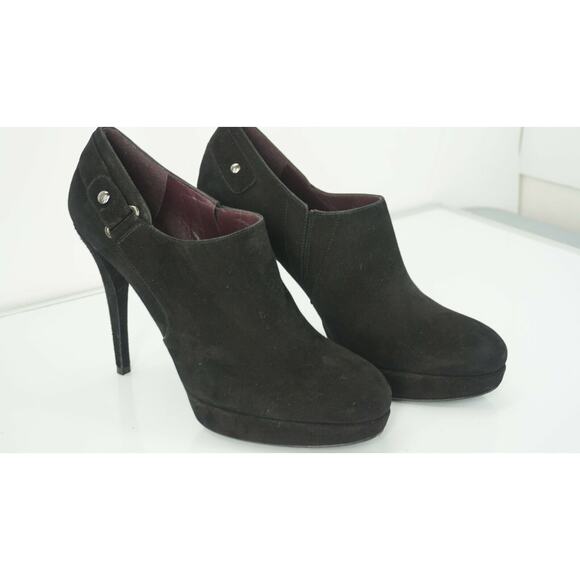 Stuart Weitzman Black Suede Coverall Heel Ankle booties SZ 9.5 N Narrow - Picture 4 of 10